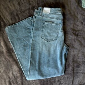 The Loft Women’s 31/12 NWT Straight Relaxed Fit Mid-Rise Denim Jeans